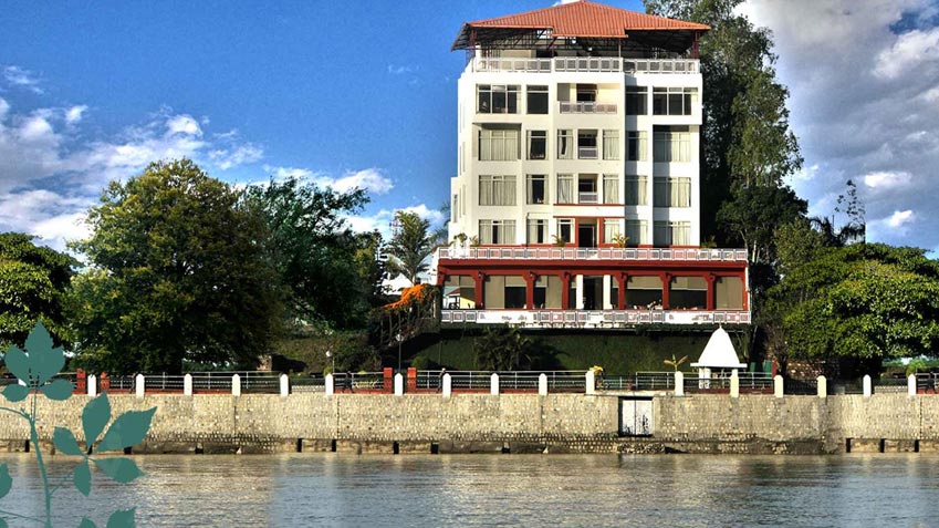 Hotel Ganga Kinare Rishikesh