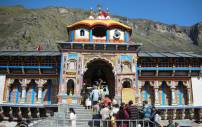Information about Shri Badrinath Ji Temple